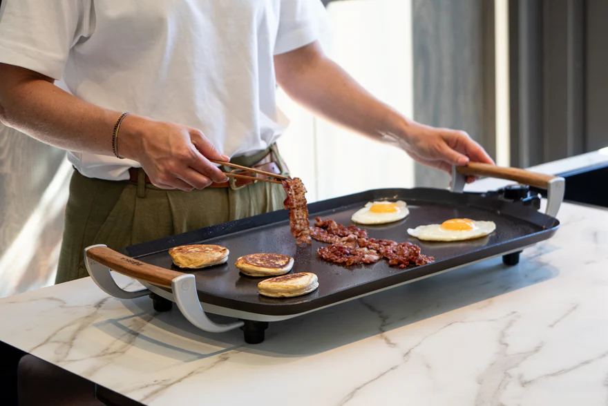 Unlocking Culinary Versatility: A Deep Dive into the Blackstone Electric Griddle 17
